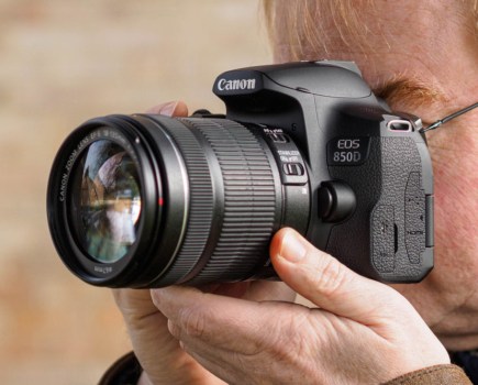Canon EOS 850D in use, tested by Andy Westlake