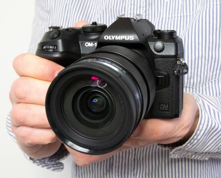OM System Olympus OM-1