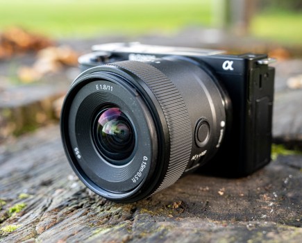 Sony E 11mm F1.8 lens, photo: Amy Davies
